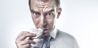 Jaki rodzaj wiązania występuje w wodzie?