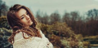 Jak wygląda Wrośnięty włos? Jak wygląda Wrośnięty włos?